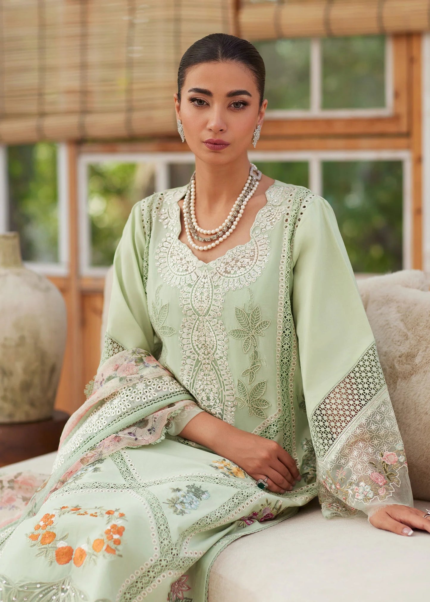 Crimson - Lawn Embroiderd- 3 PC