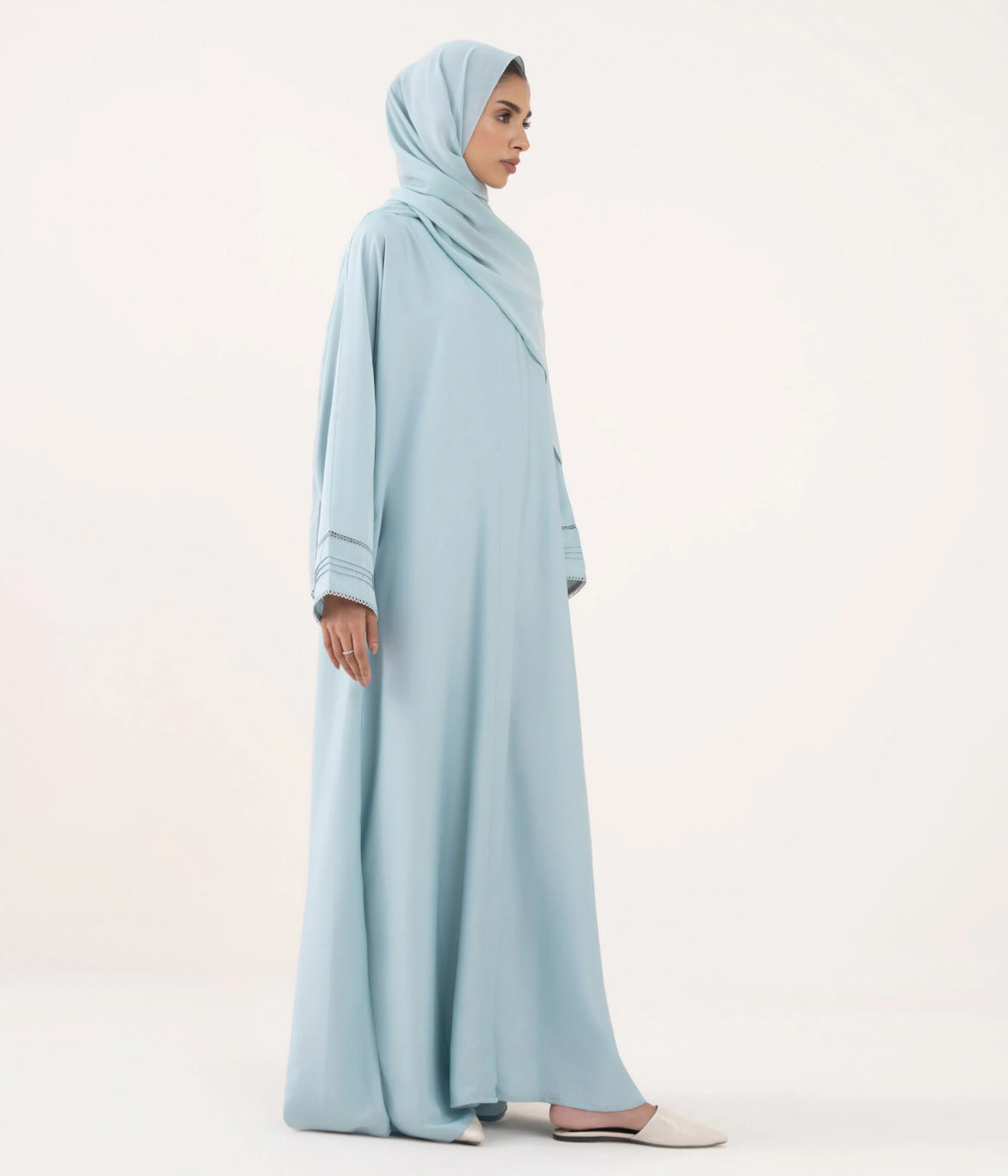 ZH003 BUTTON THROUGH ABAYA