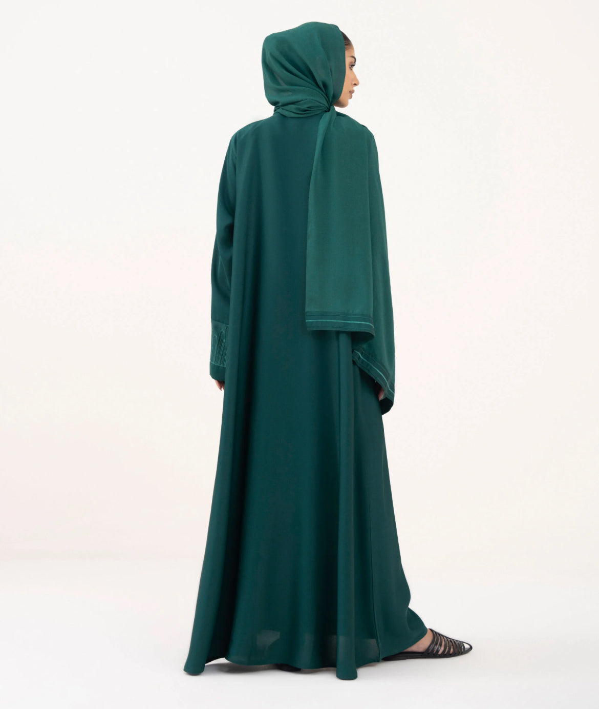 ZH009 Embroidered Abaya Set