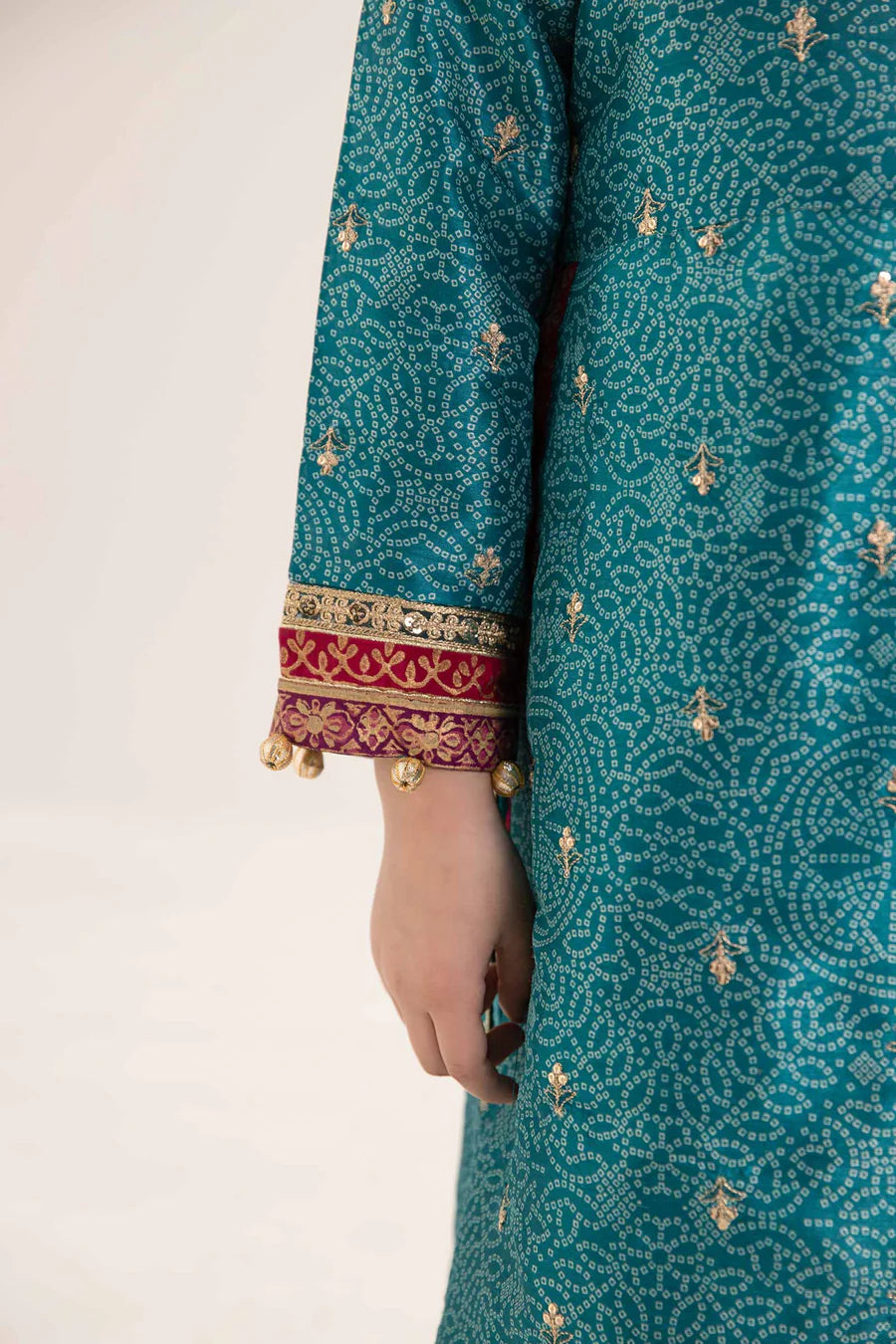 ZH034 Piece Embroidered Raw Silk Suit