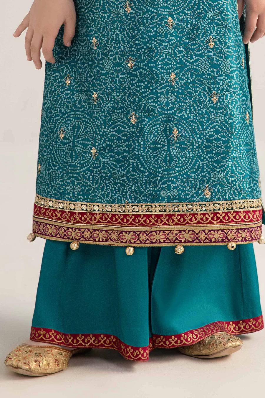 ZH034 Piece Embroidered Raw Silk Suit