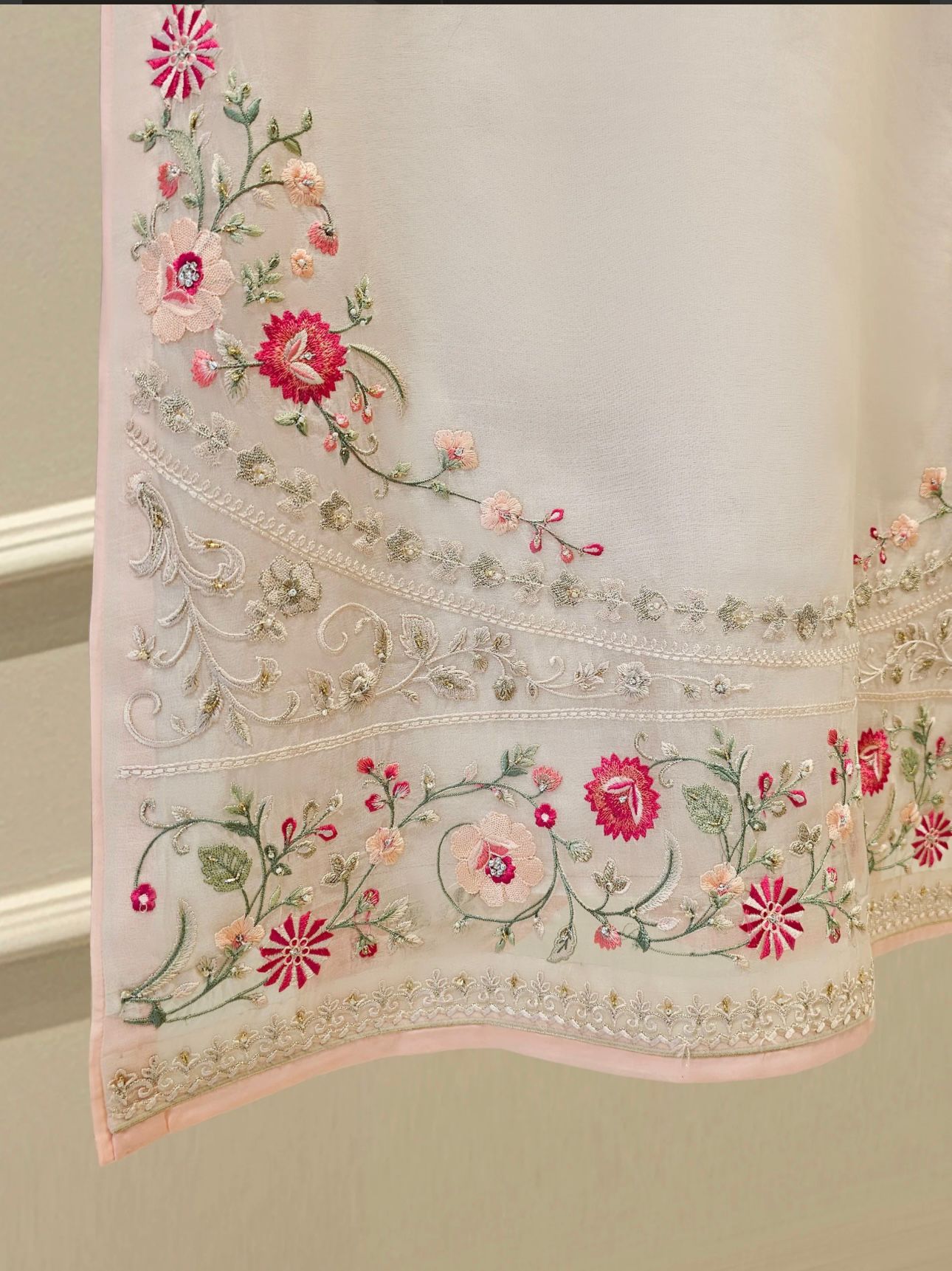 Agha Noor -Pure Organza Embroidered Suit-3PC