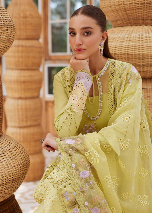 Crimson - Lawn Embroidered -3 PC