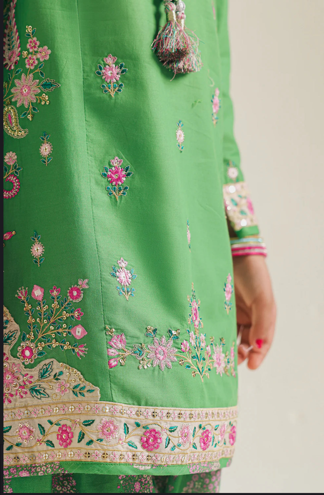 ZH48  Ethnic Embroidered Suit   2PC 13-14 years