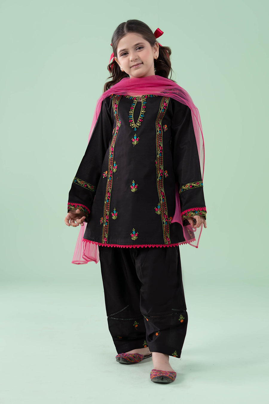 ZH 56 MARIA B. EMBROIDERED DOBBY SUIT  4-6 years
