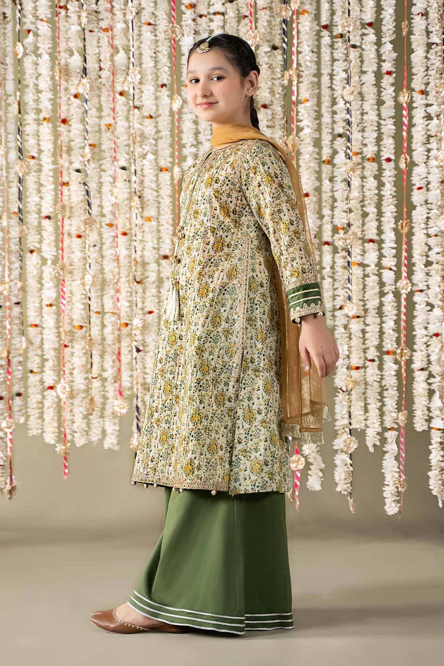 ZH021 3 Piece Embroidered Lawn Suit