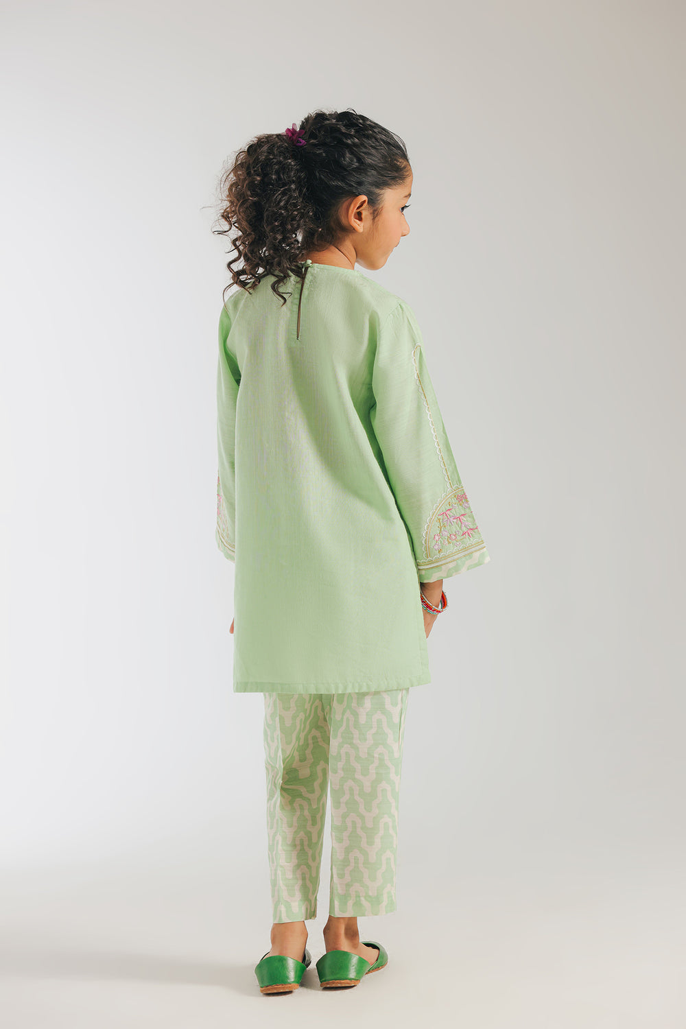 Ethnic-Formal-2PC