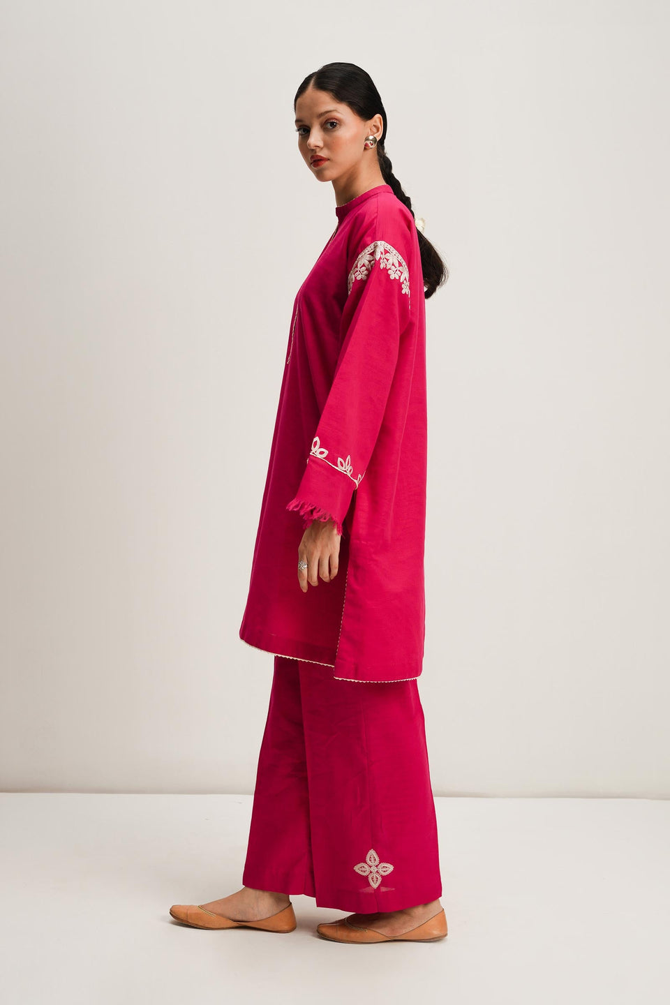 Zara Shahjahan  Embroidered 2PC Large