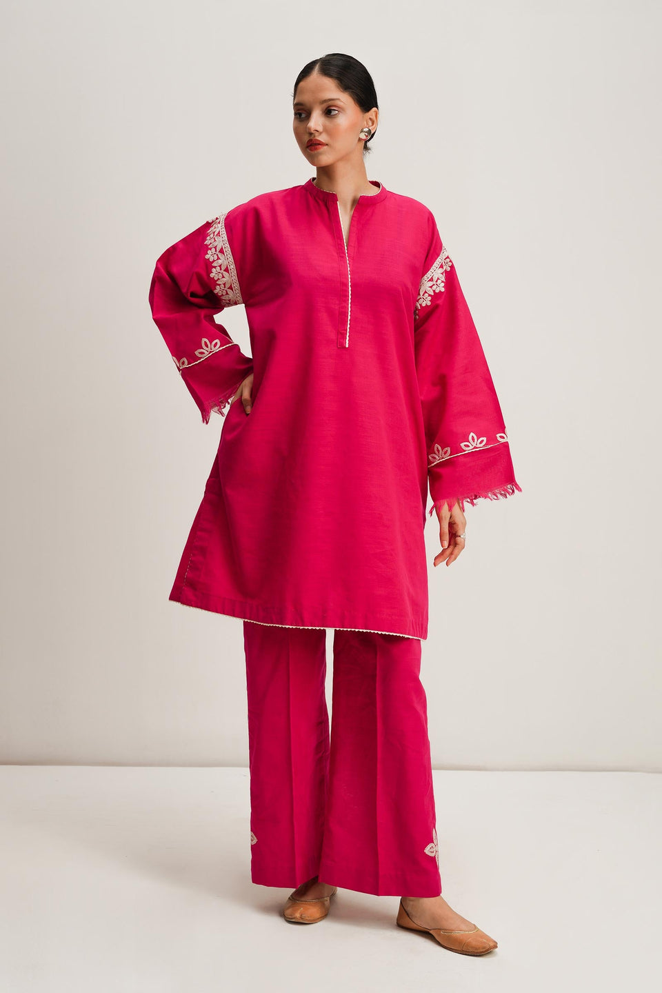 Zara Shahjahan  Embroidered 2PC Large